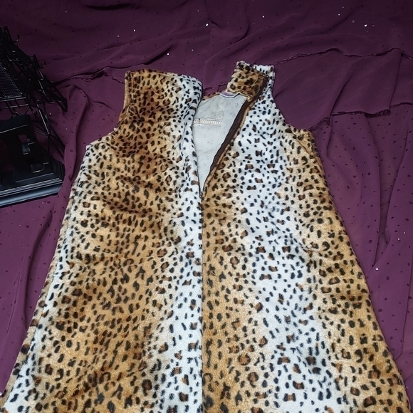 Girl Connection Leopard Print Girls Dress - Picture 4 of 5
